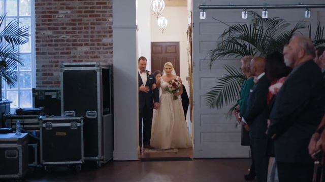 Erica & Kirk McCarty: Wedding Videography смотреть онлайн