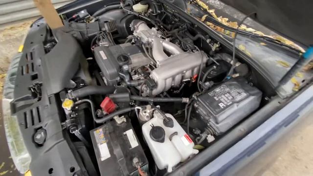 Работа двигателя 2JZGE Toyota Crown JZS143