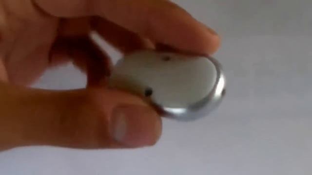 Брелок с функцией поиска предметов Key Finder Pro