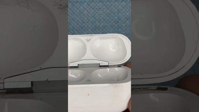 Шлифовка AirPods Pro #airpods #чистканаушников #реставрацияairpods #чисткаairpods #чисткааирподс смотреть онлайн