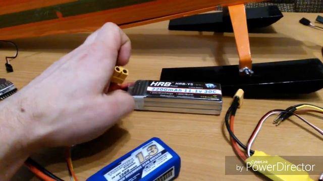 Как сделать радиоуправляемый самолёт и что нужно ! смотреть онлайн