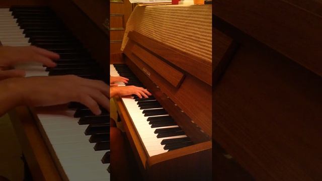 A. Piazzolla - Oblivion (piano version) смотреть онлайн