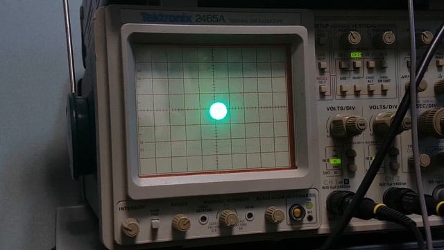 Oscilloscope Music Test - Music by Jerobeam Fenderson (Planets) смотреть онлайн