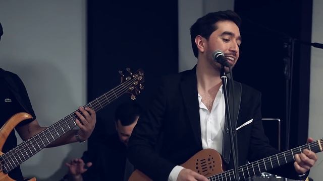 Mix Para Bailar (En Vivo) Cara Luna, Tabaco Y Chanel , Procura, Un Montón de Estrellas смотреть онлайн