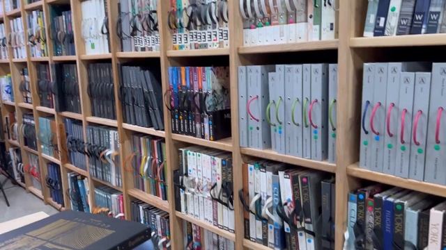 Обои и цвета стен для старинной квартиры подбираем в необычной Арт-студии смотреть онлайн