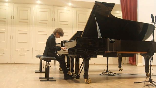 Шуман Арабеска Op.18.R.Sсhumann Arabeske. Артём Шило 10л.ЦМШ