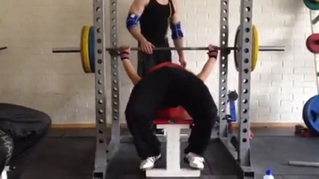 130kg bänk смотреть онлайн