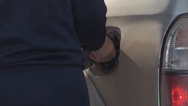 Бензин в Братске снова дорожает смотреть онлайн