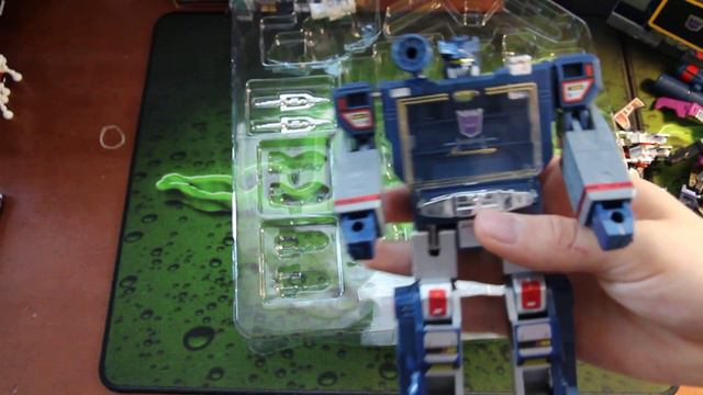 Transformers - SDCC 2009 Soundwave Unboxing (распаковка Саундвейва)
