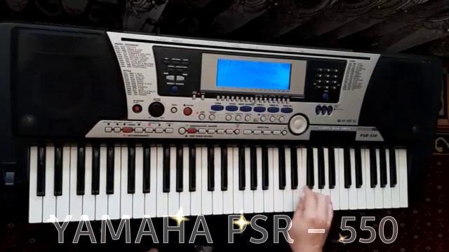 YAMAHA PSR - 550