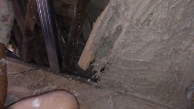 КАК ОБМАЗЫВАЕТСЯ ГЛИНОЙ СТЕНА ДЕРЕВЯННОГО КАРКАСНОГО ДОМА смотреть онлайн