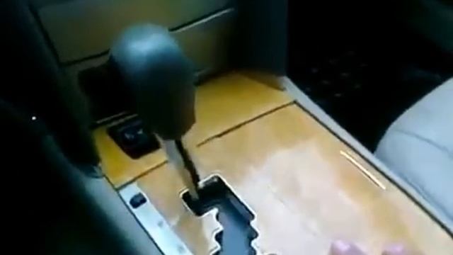 Недовольный владелец Toyota Camry смотреть онлайн