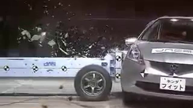 Vehicule Crash Test 2008 Honda Fit _ Jazz Side)-Extreme смотреть онлайн