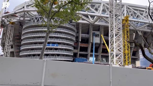 ?? ¿ ADIÓS A LAS TORRES ? | Obras Santiago Bernabéu 20/04/2022 ?? смотреть онлайн