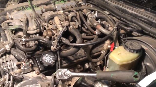 Замена свечей зажигания на Тойота Форанер своими руками / Toyota 4Runner / Hilux Surf / 3VZE смотреть онлайн