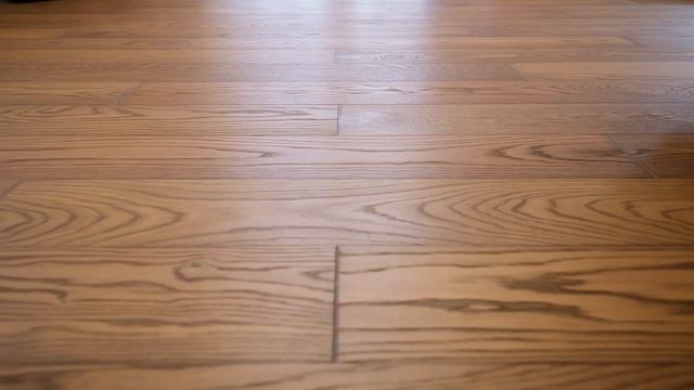 Рум тур по загородному дому с камином и великолепной ванной. Респектабельный ремонт! смотреть онлайн