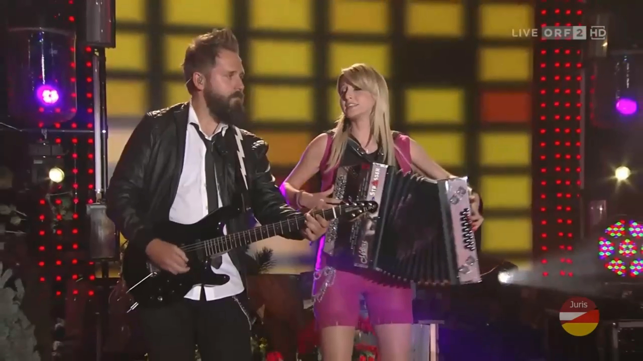 Melissa Naschenweng - Net mit mir (Wenn die Musi spielt - Sommer Open Air 29.07.2017) смотреть онлайн