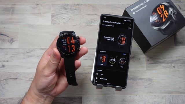 TicWatch Pro 3 Ultra GPS Unboxing and Setup | 3 days of battery life! смотреть онлайн