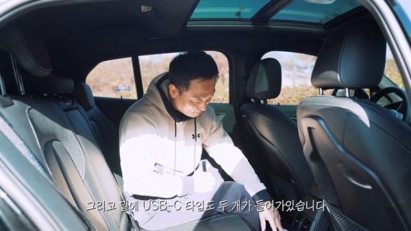 2022년식 BMW 120i M 스포츠 패키지! ? 원래 작은 고추가 매운 법이지! ?(2022 BMW 120i M Sport Package)