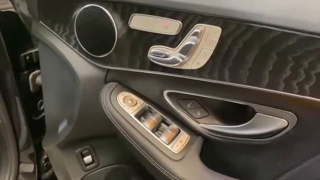 CYW MERCEDES-BENZ C CLASS 2.0 C 200 4MATIC AMG LINE PREMIUM 5d 184 BHP смотреть онлайн