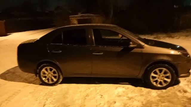 Сравнение двух авто и небольшие недочёты от автопроизводителей! смотреть онлайн