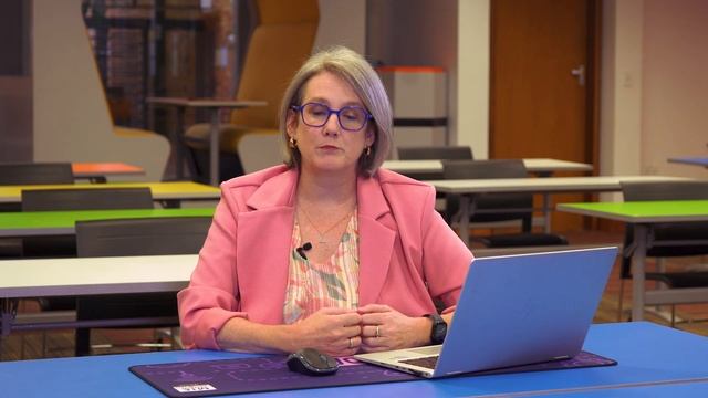 Episode 1: Blended Learning Defined & Demystified смотреть онлайн