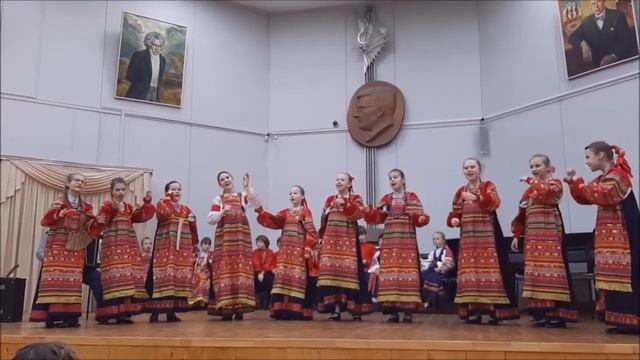 "Ой, чей-то конь"- двухорная свадебная песня с. Фощеватово Белгородской обл. смотреть онлайн