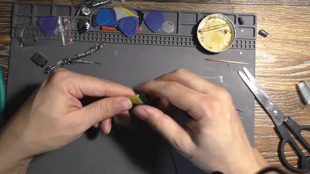 Лайфхак сделать корпус для флешки из термоусадки смотреть онлайн
