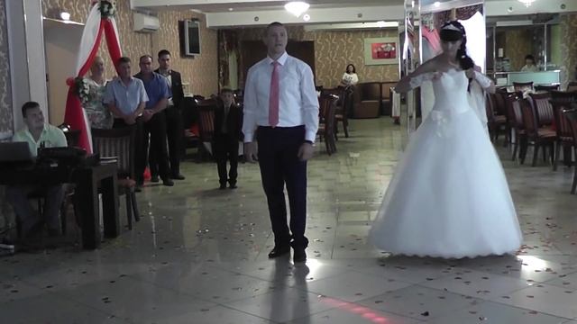 Наш свадебный танец!Николай и Елизавета!)) смотреть онлайн