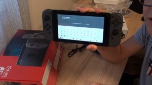 Распаковка Nintendo Switch