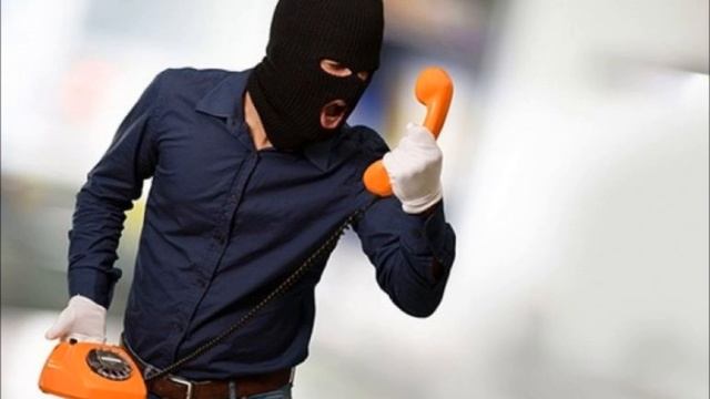 Коллектор угрожает уголовными разборками и переходит на "ты" смотреть онлайн