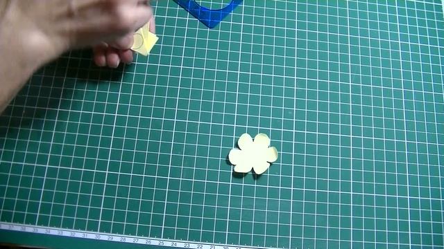 КРАСИВАЯ ЦВЕТОЧНАЯ ПОЛЯНКА ДЛЯ ТЕБЯ ИЗ БУМАГИ # ПОДЕЛКИ СВОИМИ РУКАМИ # смотреть онлайн