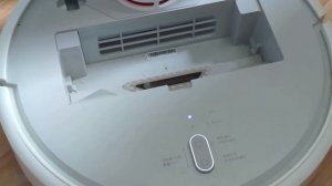 Пылесос Xiaomi Mi Robot Vacuum заговорил по русски.
