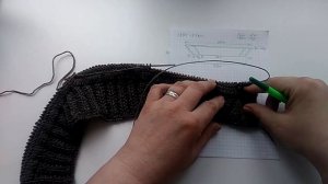 Воротник спицами.Отложной воротник от внешнего края.