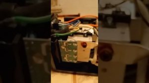 Внутренности сварочного аппарата Elitech АИС 180Д.mp4