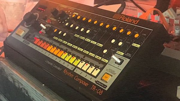 Happy 808 Day! [Roland Tr-08]