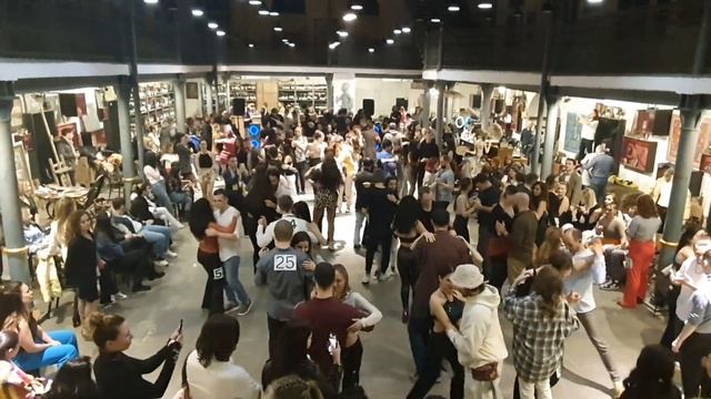 Кизомба на вечеринке в Тбилиси. смотреть онлайн