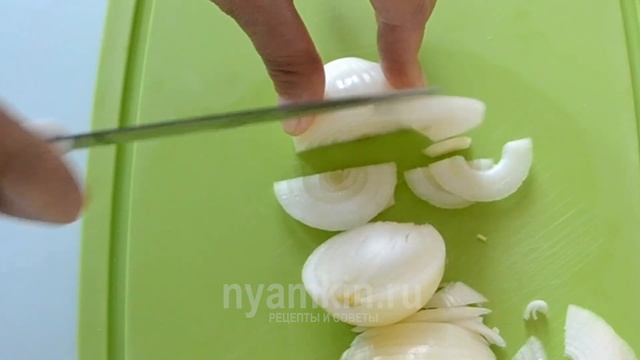 КУРИНОЕ ФИЛЕ ПОД ШУБОЙ в духовке - ДАЖЕ СОСЕДКА ВЗЯЛА РЕЦЕПТ!!! Очень сочное и вкусное!! смотреть онлайн