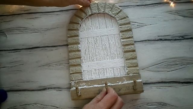 КЛЮЧНИЦА "ТАЙНАЯ ДВЕРЬ" ИЗ КАРТОНА #подароксвоимируками смотреть онлайн