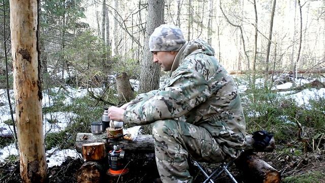 Домик в лесу||Укрепляю каркас||Делаю крышу||House in the wild forest Strengthen the frame смотреть онлайн