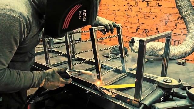 Отлично Заработал! | Изделие из ПРОФИЛЬНОЙ ТРУБЫ смотреть онлайн