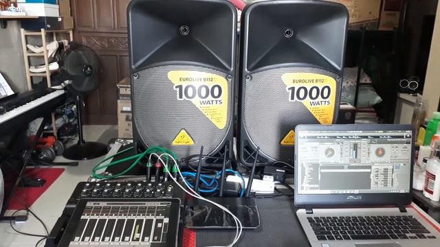 Behringer B112D soundcheck смотреть онлайн