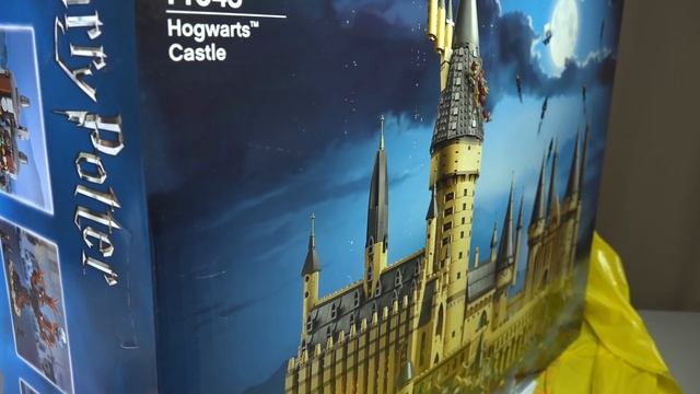 Огромный подарок на 1 Сентября смотреть онлайн