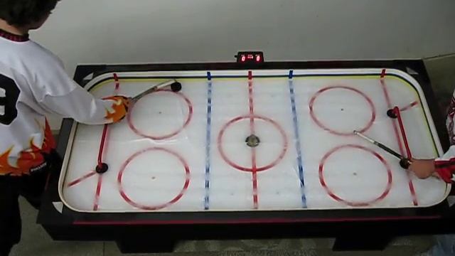 Real Ice Hockey Game Table смотреть онлайн