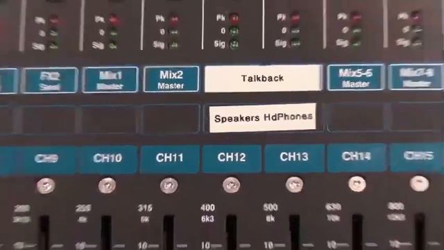 QU-16 Digital Mixer Overview смотреть онлайн