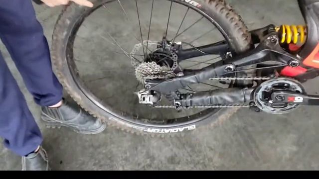 Minha Nova Bike De Downhill (Specialized Demo 8) смотреть онлайн