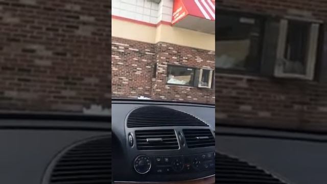Vega style Kfc сидим в машине смотреть онлайн
