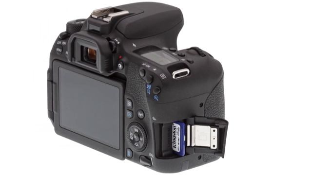 CANON EOS 77D CAMERA REVIEW [2023] IS CANON 77D A PROFESSIONAL CAMERA? смотреть онлайн