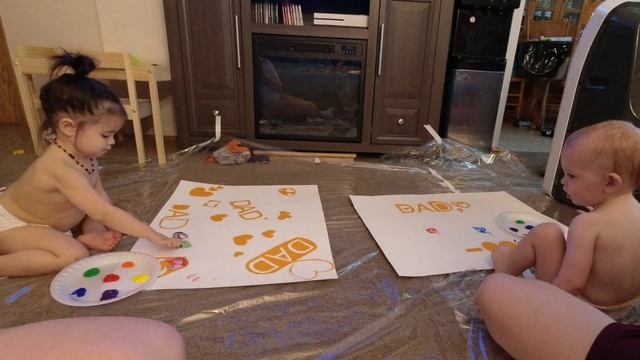 Finger Painting with Toddlers смотреть онлайн