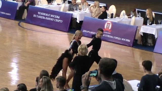 ПМ Молодежь, Латина 1/2 Ча-ча Быковский Сергей - Воронова Ксения смотреть онлайн